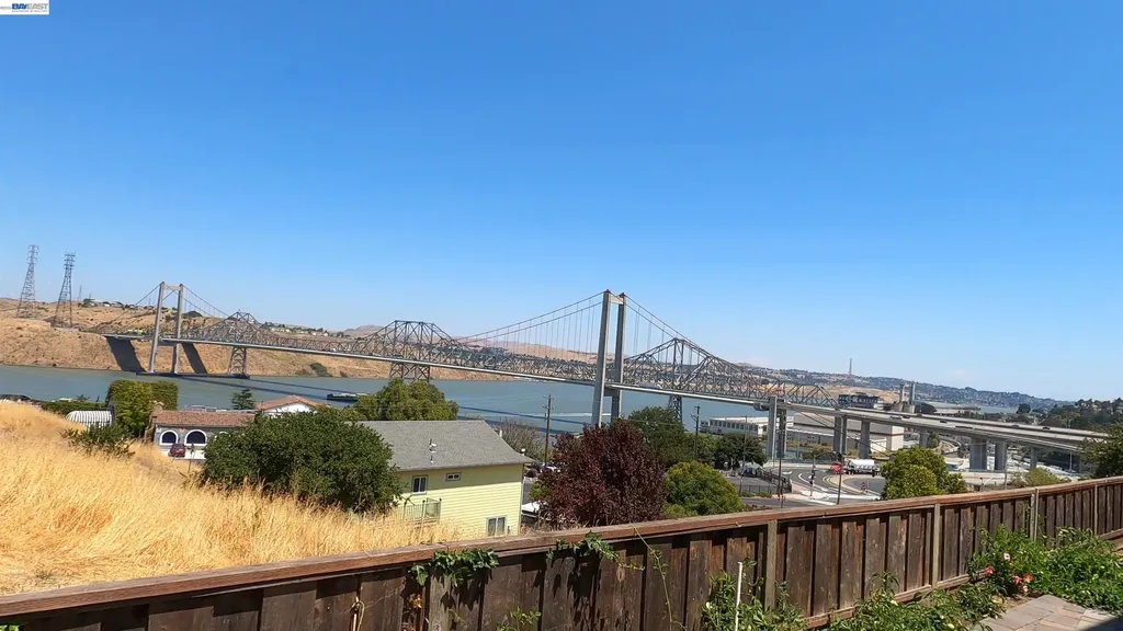 104 Bridgeview Court Crockett CA 94525