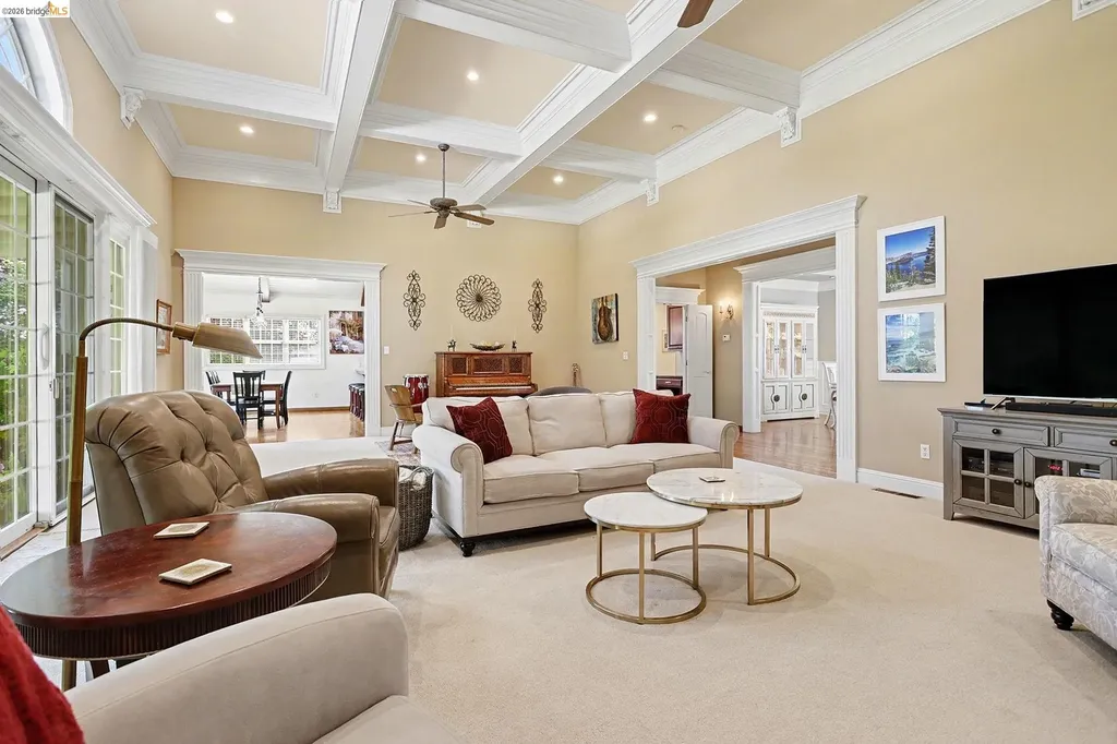131 Loren Lane Oakley CA 94561