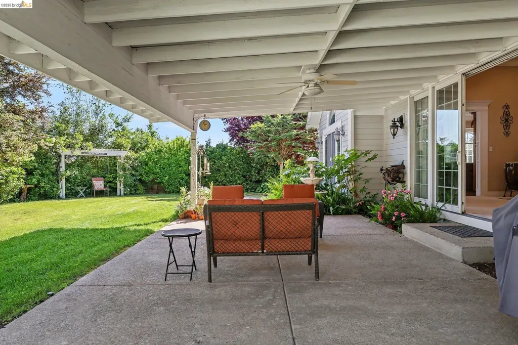 131 Loren Lane Oakley CA 94561