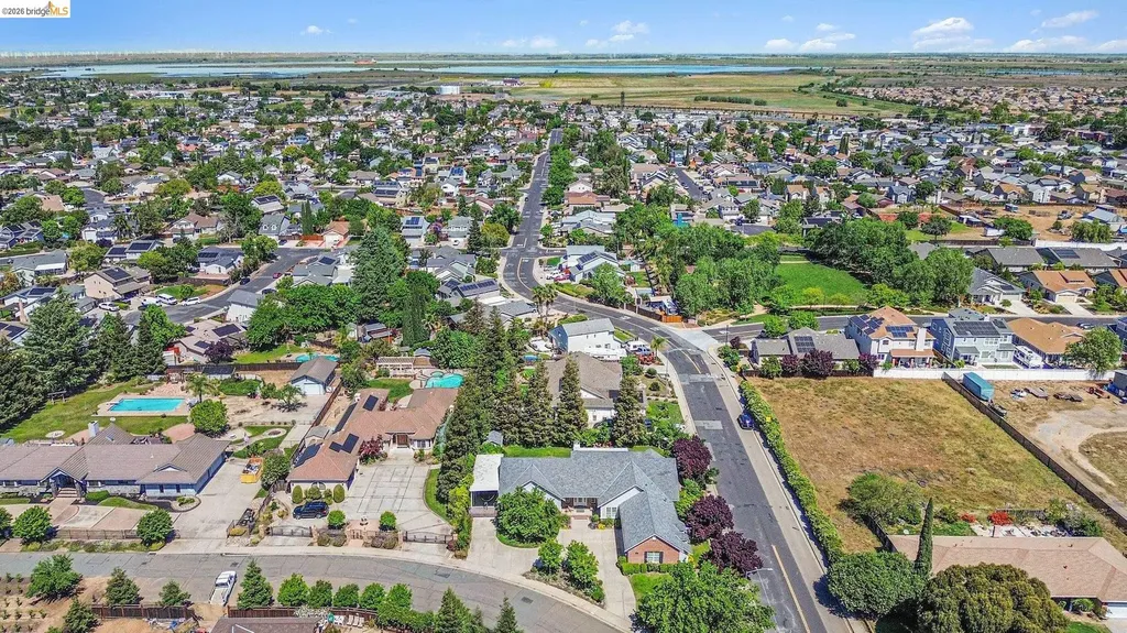 131 Loren Lane Oakley CA 94561