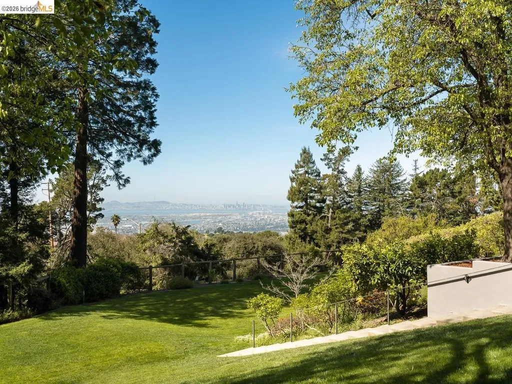 12700 Skyline Boulevard Oakland CA 94619