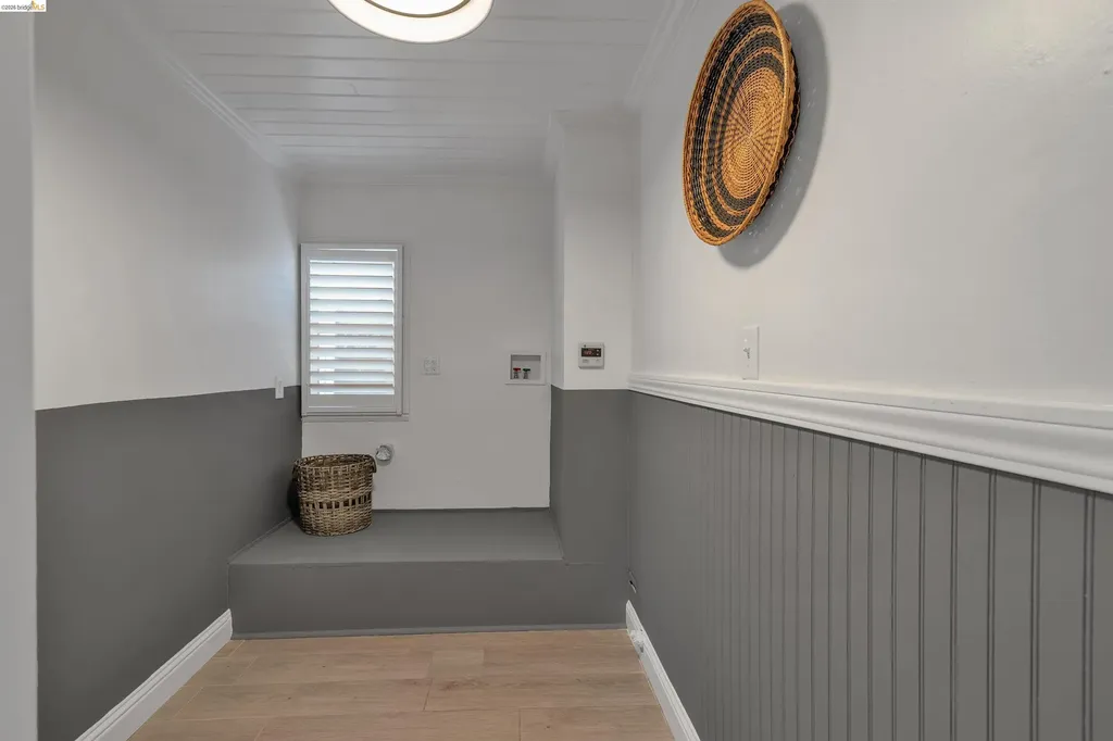 4352 Gem Avenue Castro Valley CA 94546