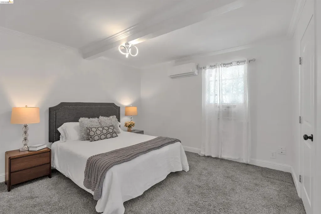 4352 Gem Avenue Castro Valley CA 94546