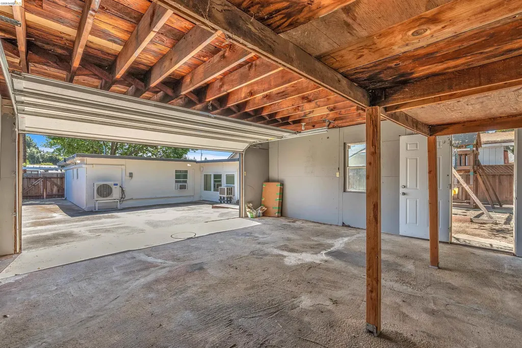 4352 Gem Avenue Castro Valley CA 94546