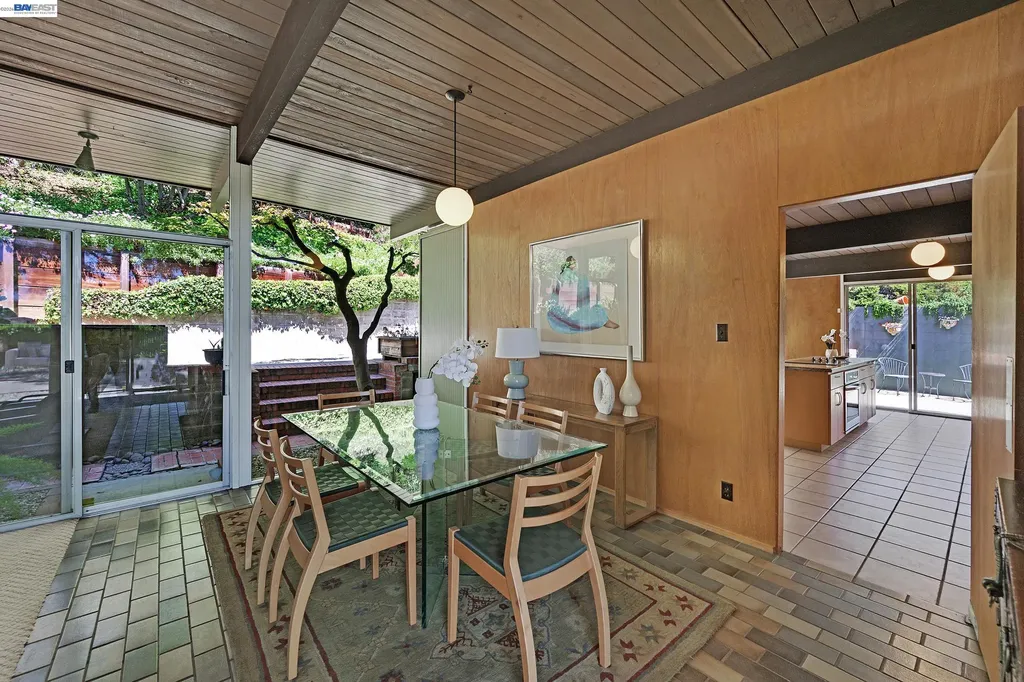 5354 Greenridge Road Castro Valley CA 94552