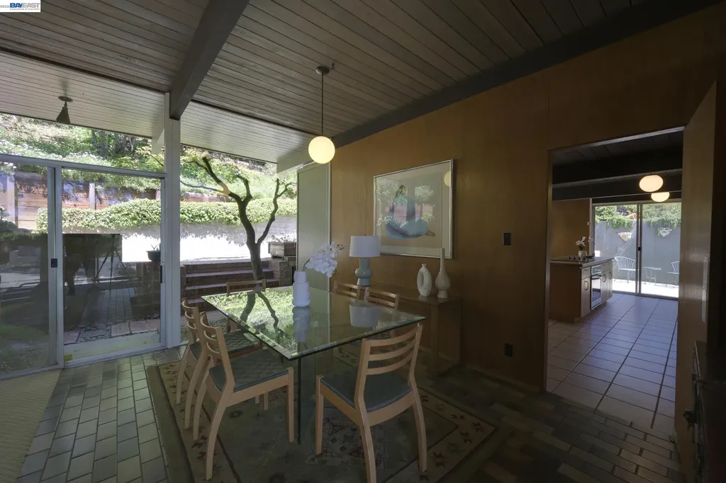 5354 Greenridge Road Castro Valley CA 94552