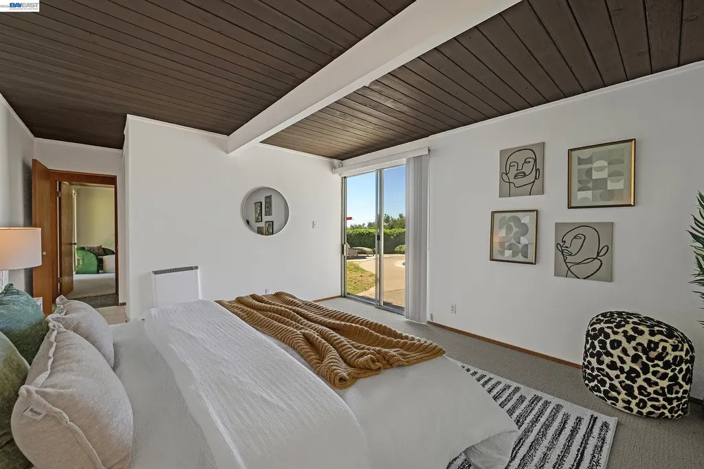 5354 Greenridge Road Castro Valley CA 94552