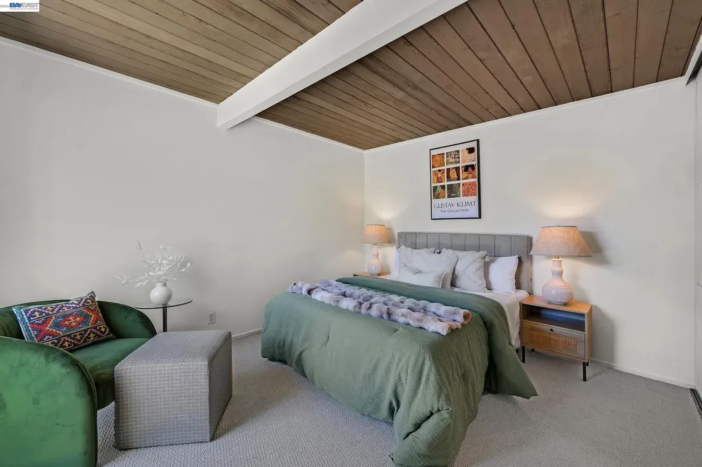 5354 Greenridge Road Castro Valley CA 94552