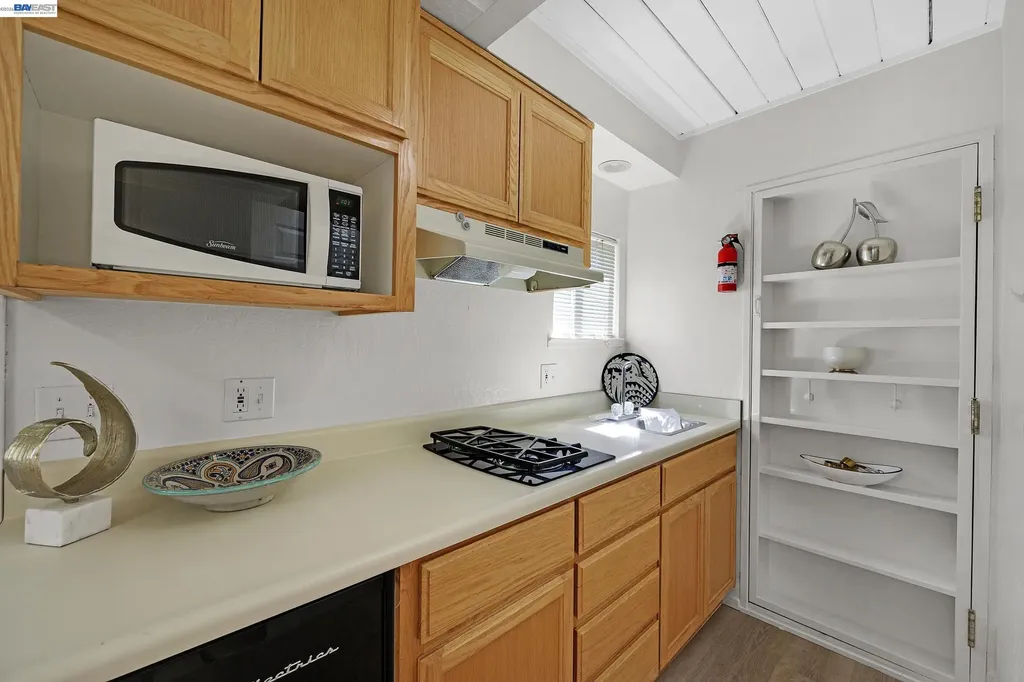 5354 Greenridge Road Castro Valley CA 94552