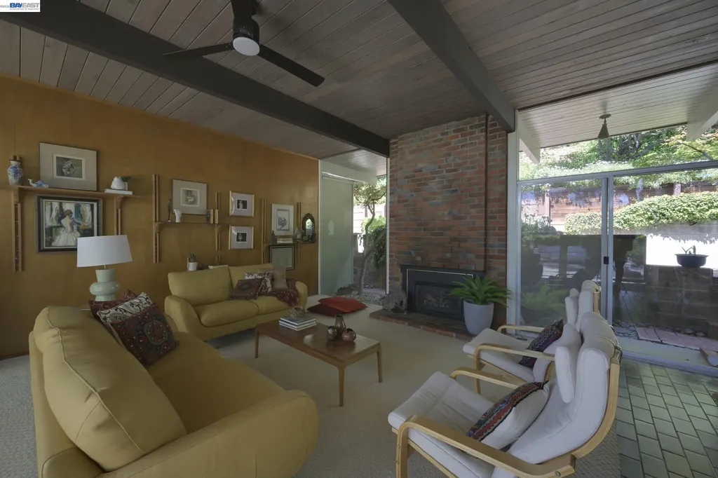 5354 Greenridge Road Castro Valley CA 94552