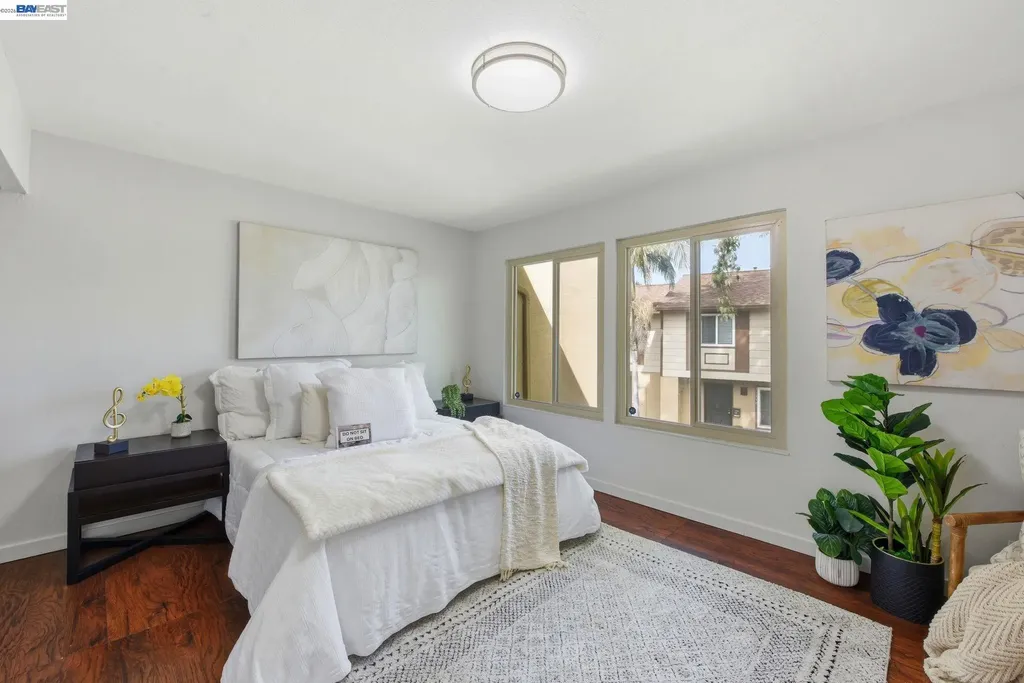 27864 Hummingbird Court Hayward CA 94545