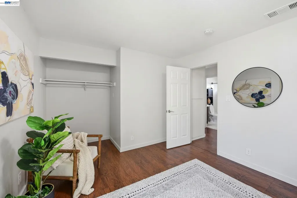 27864 Hummingbird Court Hayward CA 94545