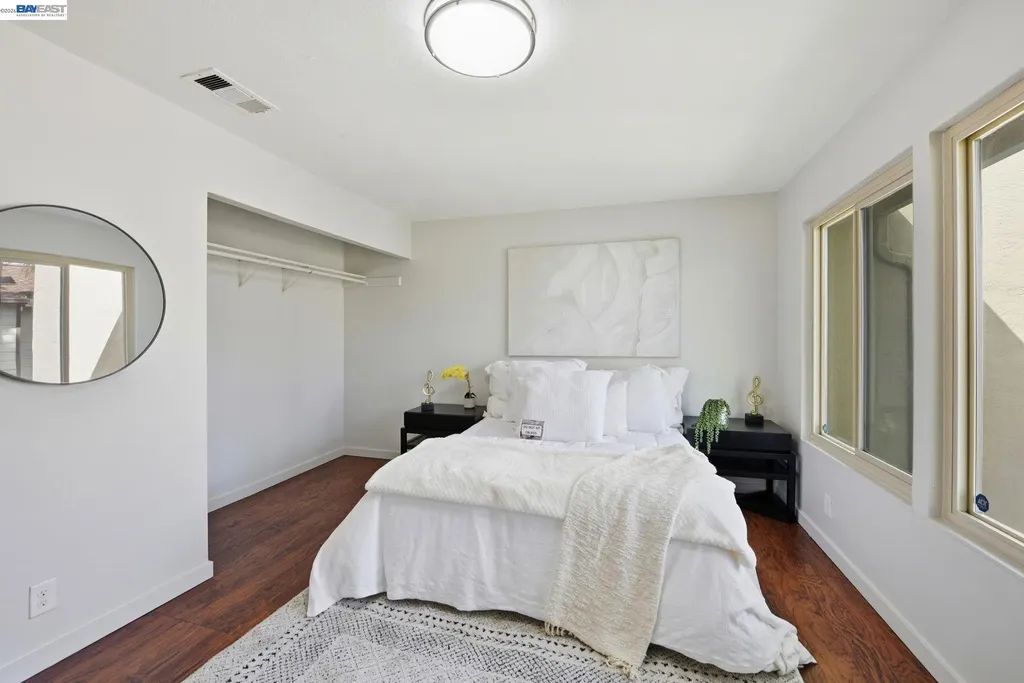 27864 Hummingbird Court Hayward CA 94545