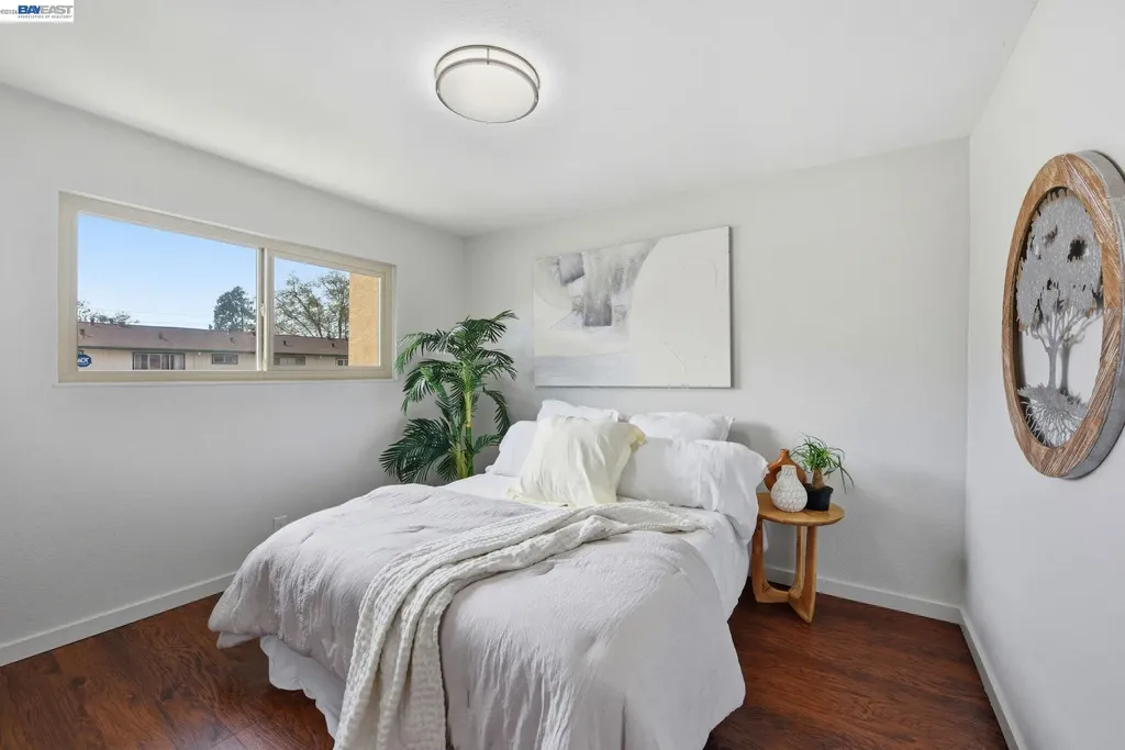 27864 Hummingbird Court Hayward CA 94545