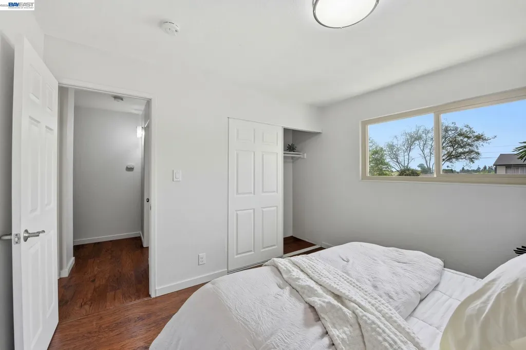 27864 Hummingbird Court Hayward CA 94545