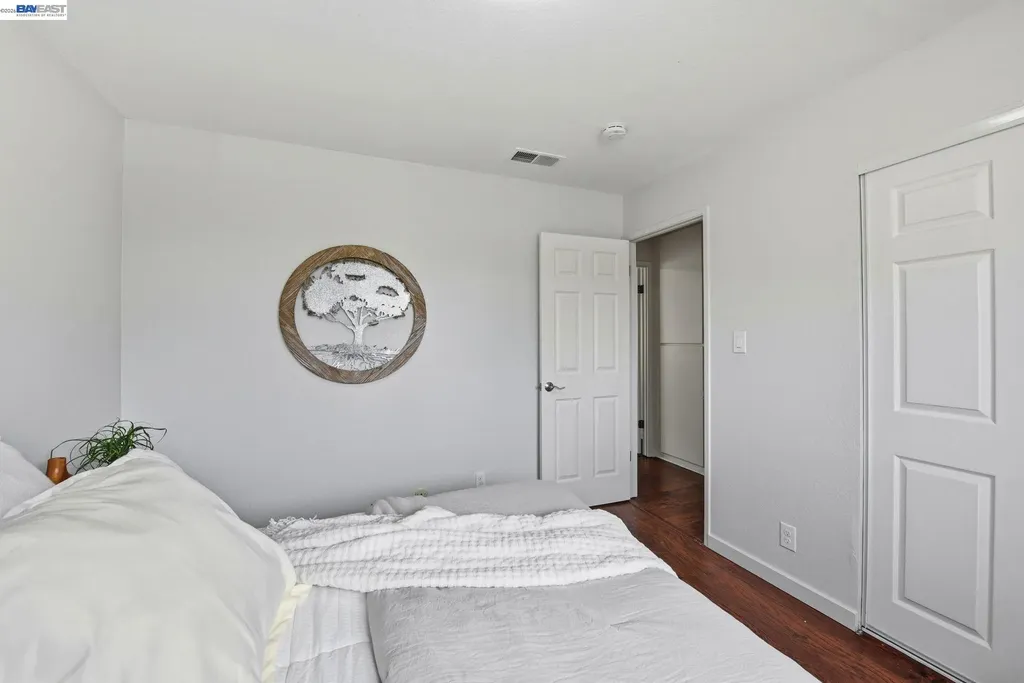 27864 Hummingbird Court Hayward CA 94545