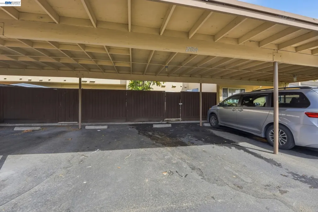 27864 Hummingbird Court Hayward CA 94545