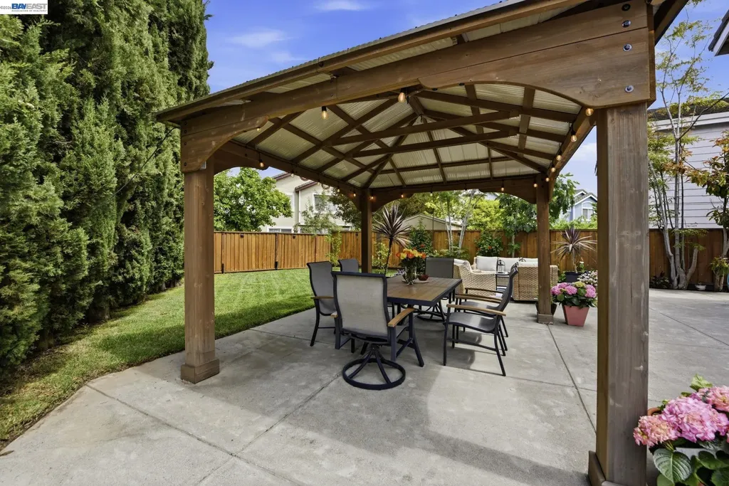 36939 Papaya Street Newark CA 94560