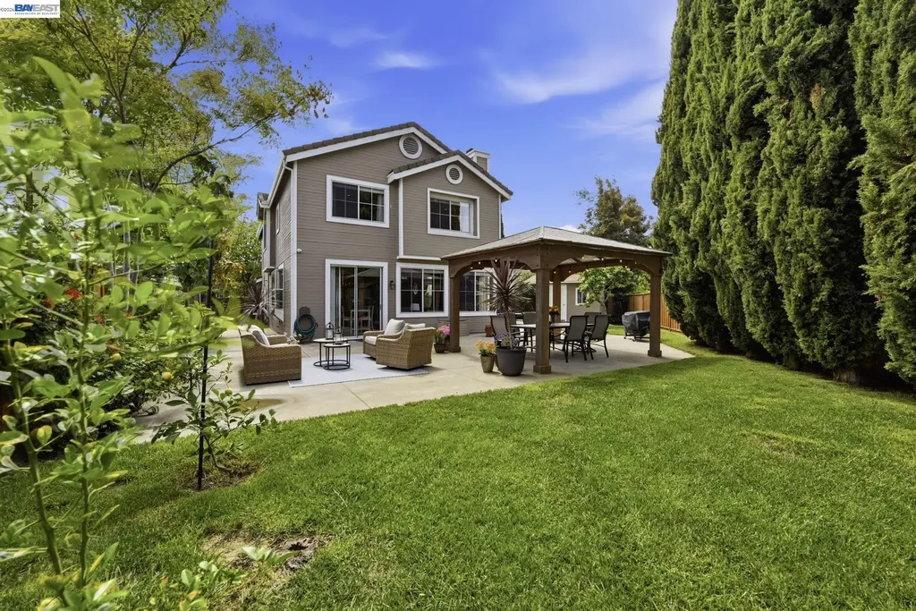 36939 Papaya Street Newark CA 94560