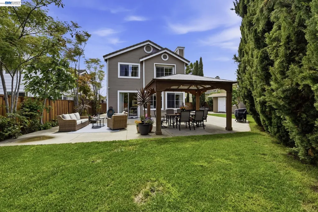36939 Papaya Street Newark CA 94560