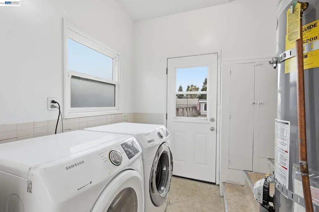 1657 162nd Avenue Ashland CA 94578