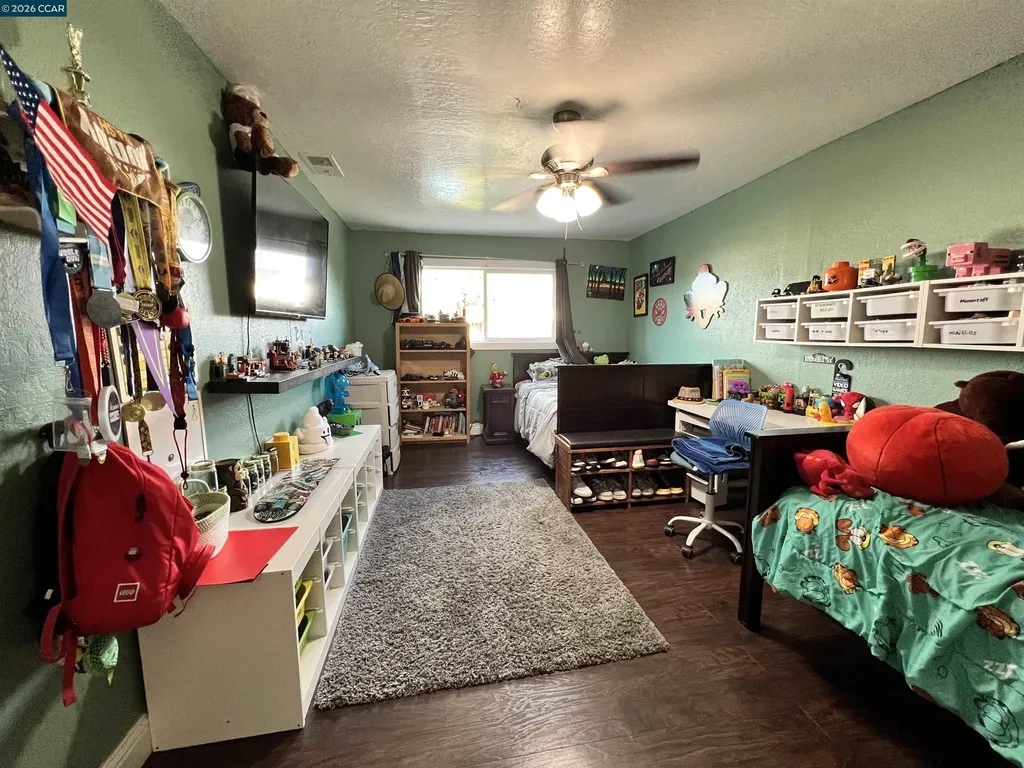 251 Rose Ann Avenue Pittsburg CA 94565