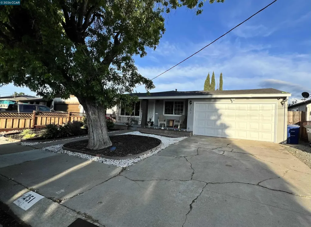 251 Rose Ann Avenue Pittsburg CA 94565