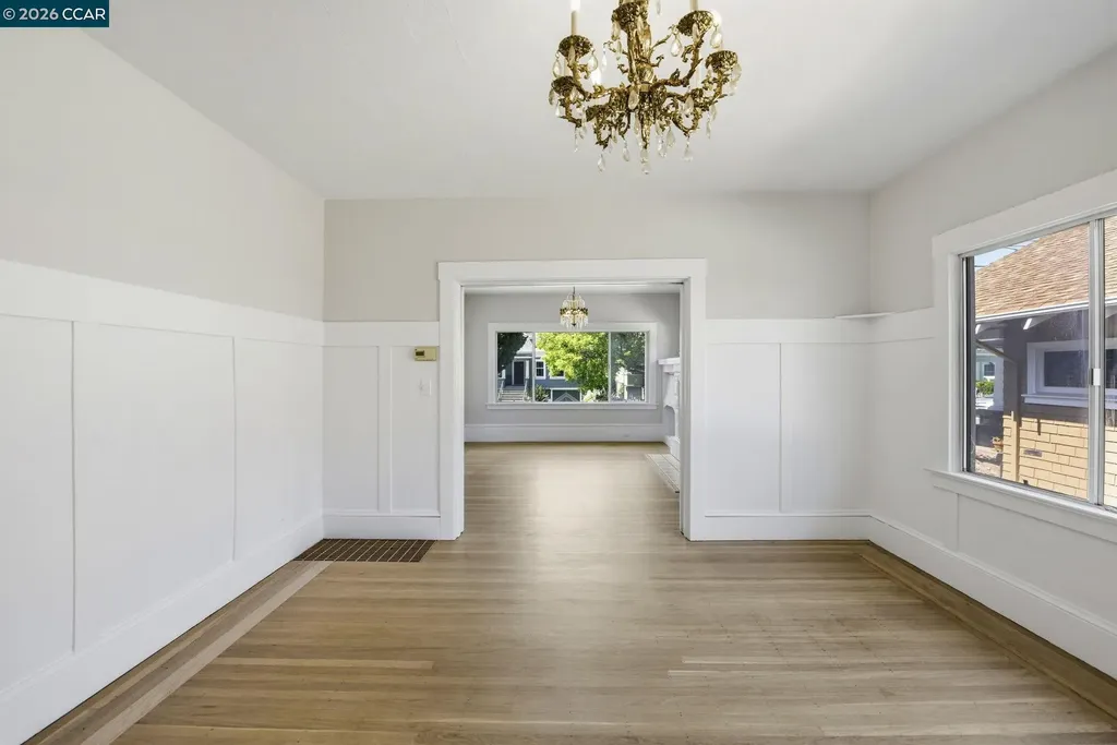5446 Shafter Avenue Oakland CA 94618