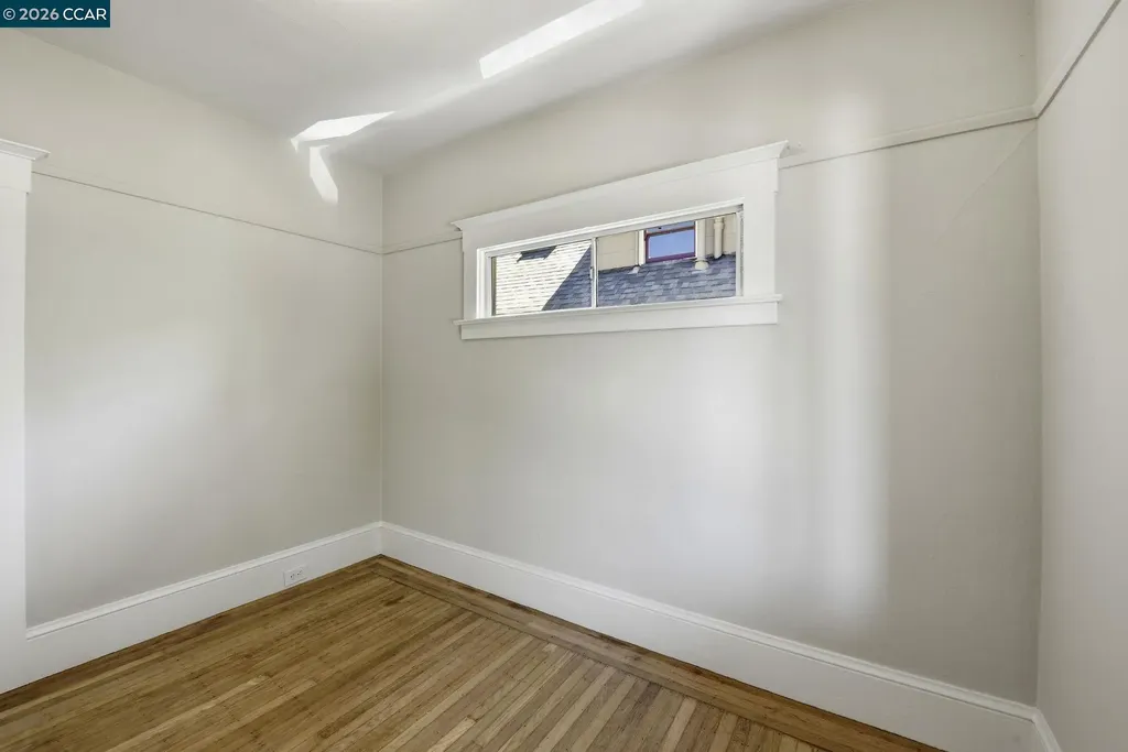 5446 Shafter Avenue Oakland CA 94618