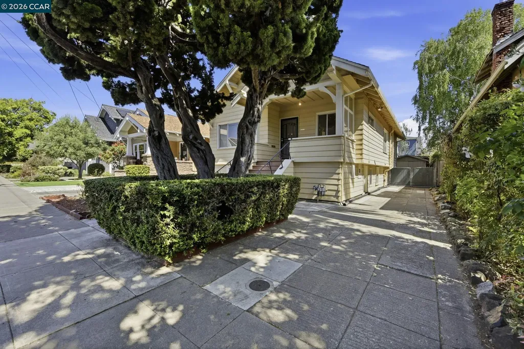 5446 Shafter Avenue Oakland CA 94618