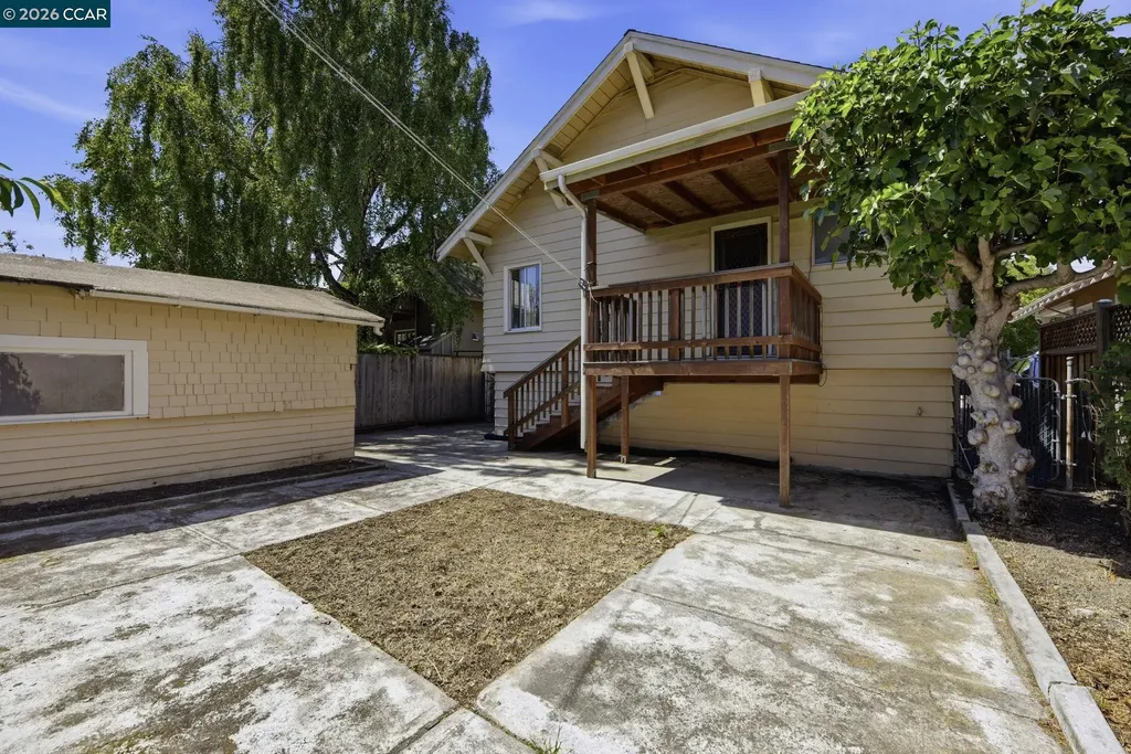 5446 Shafter Avenue Oakland CA 94618