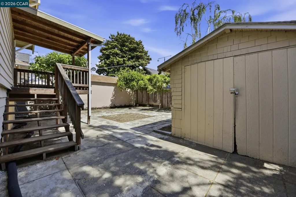 5446 Shafter Avenue Oakland CA 94618