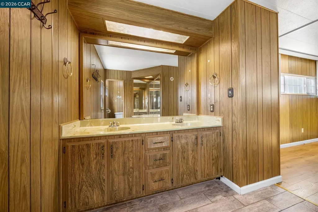 120 Santa Teresa San Leandro CA 94579