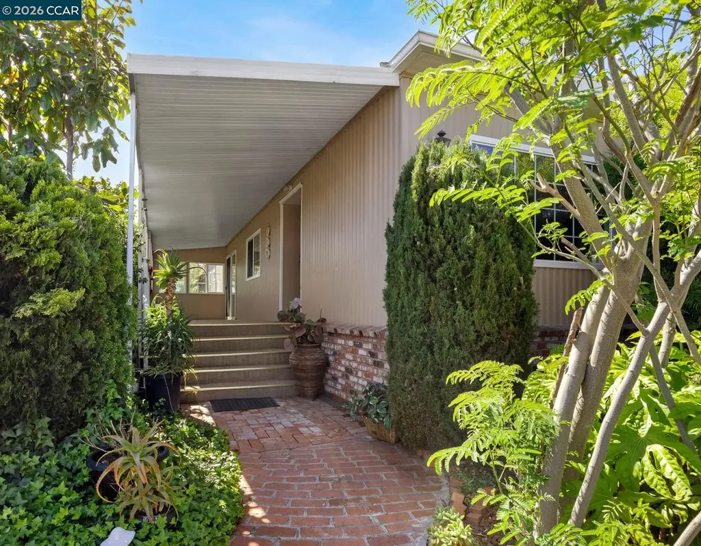 120 Santa Teresa San Leandro CA 94579