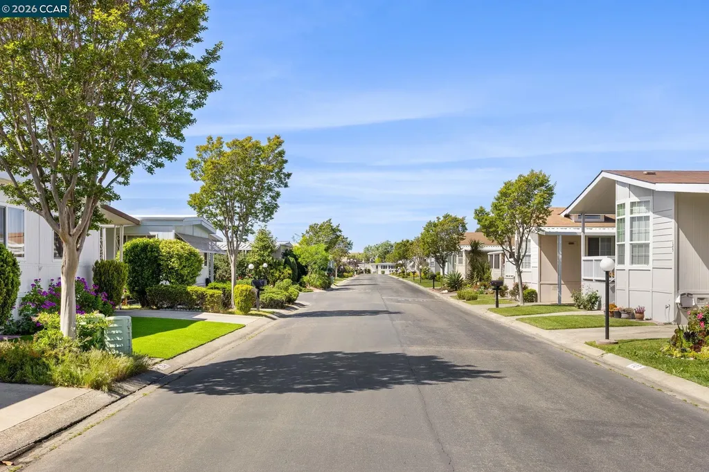 120 Santa Teresa San Leandro CA 94579