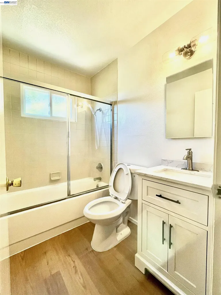 582 H Street Benicia CA 94510