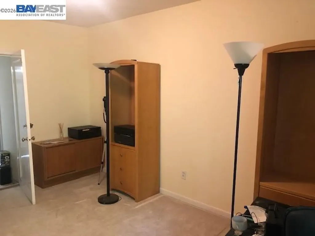 190 Alderwood Road Walnut Creek CA 94598