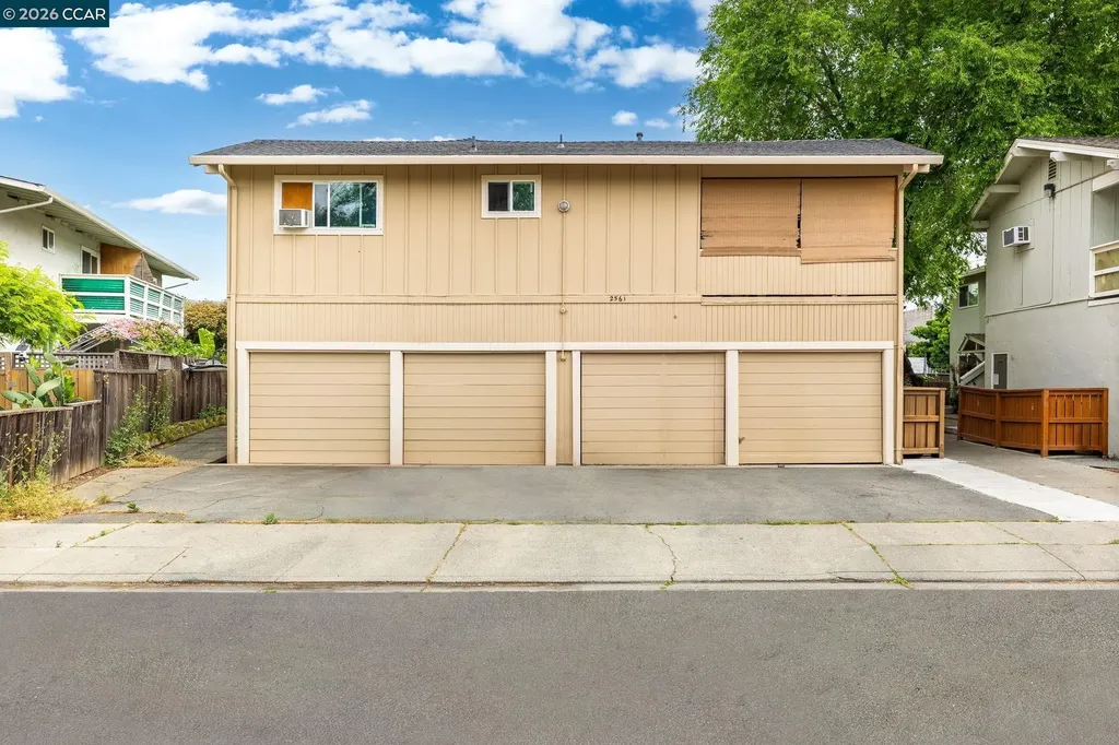 2561 Camara Circle Concord CA 94520