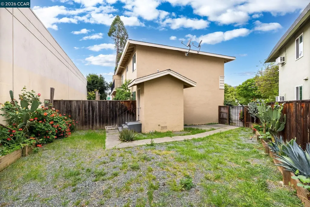 2548 Camara Circle Concord CA 94520