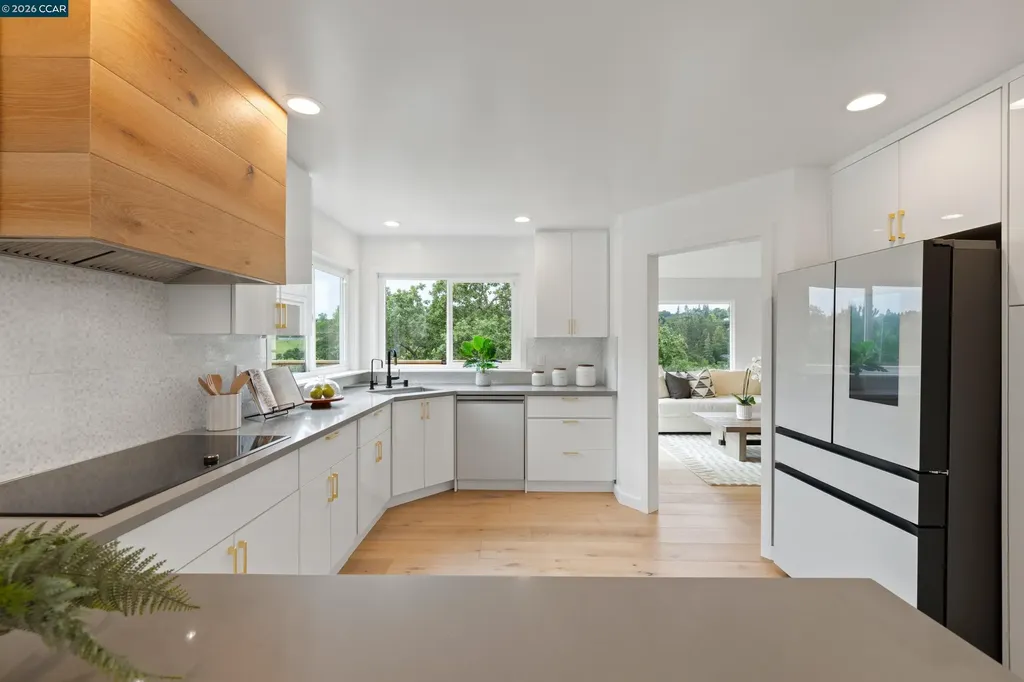 5 Wanda Lane Orinda CA 94563