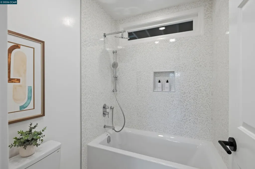 5 Wanda Lane Orinda CA 94563