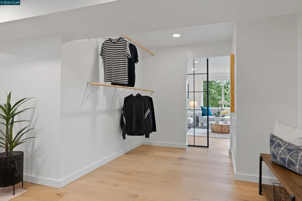 5 Wanda Lane Orinda CA 94563