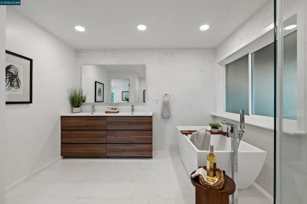 5 Wanda Lane Orinda CA 94563