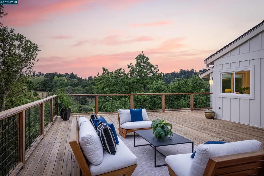 5 Wanda Lane Orinda CA 94563