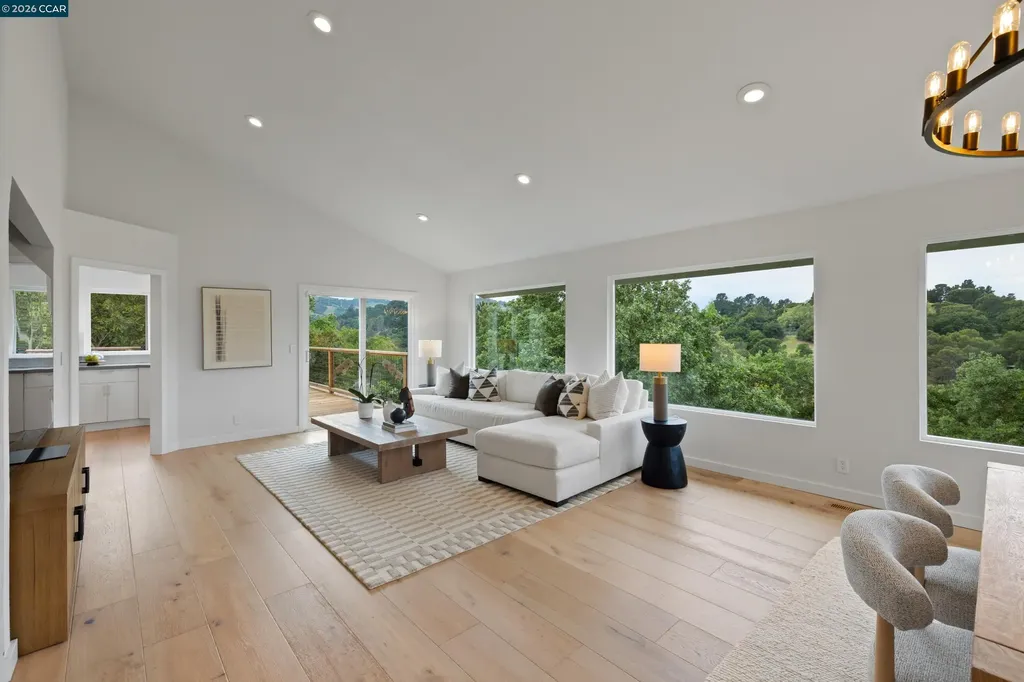 5 Wanda Lane Orinda CA 94563