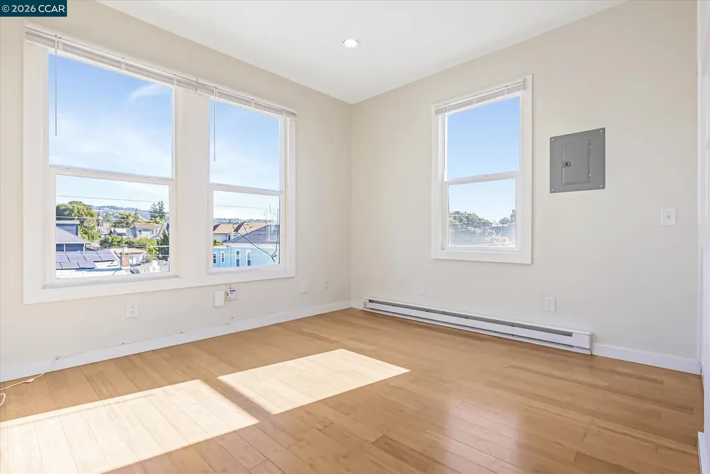 2004 Emerson Street Berkeley CA 94703