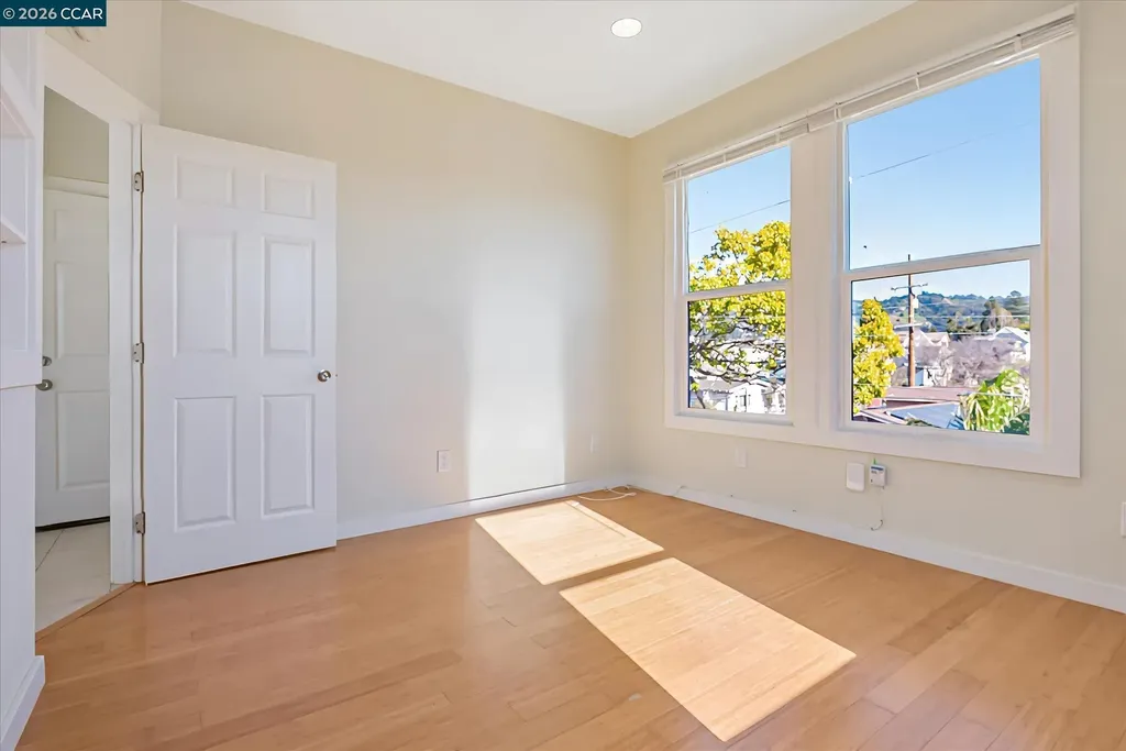 2004 Emerson Street Berkeley CA 94703