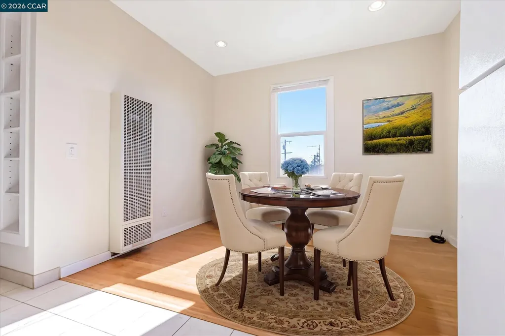 2004 Emerson Street Berkeley CA 94703