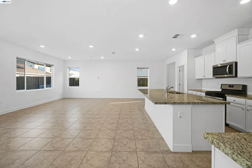 5323 Potter Valley Lane Antioch CA 94531