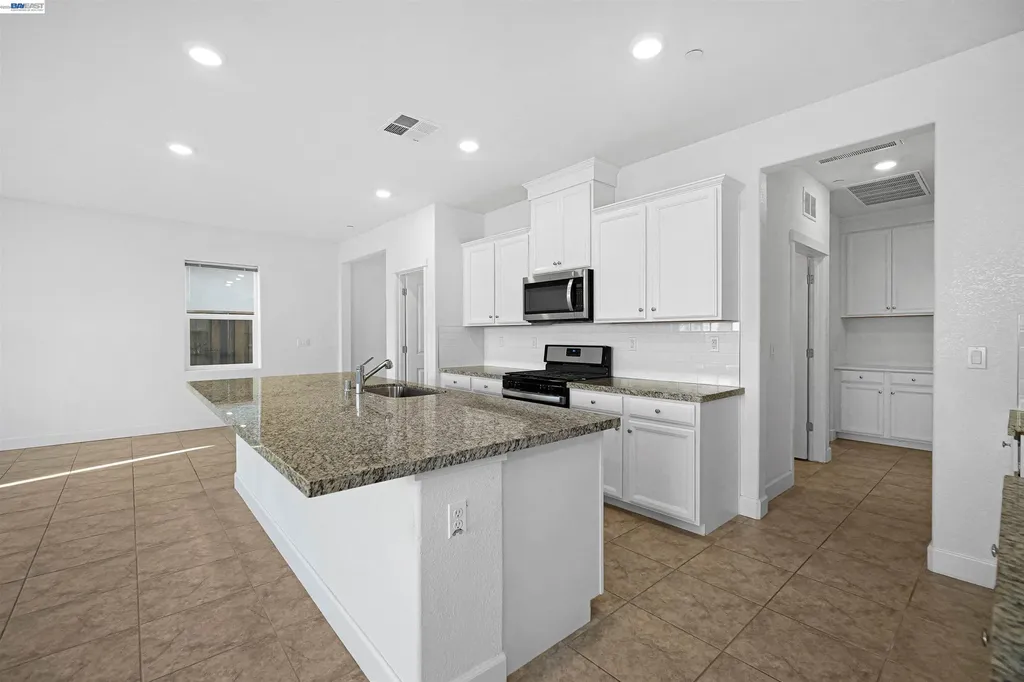5323 Potter Valley Lane Antioch CA 94531